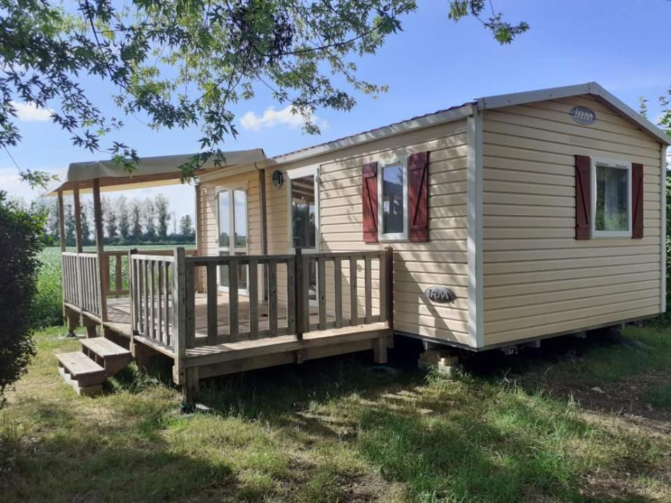 Attigny Camping Le Vallage المظهر الخارجي الصورة
