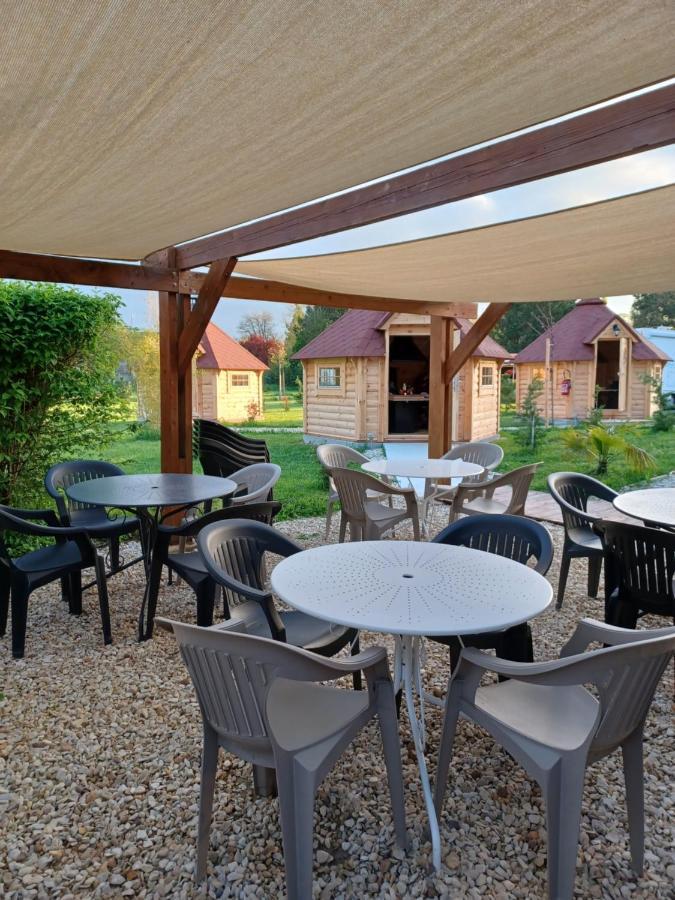 Attigny Camping Le Vallage المظهر الخارجي الصورة